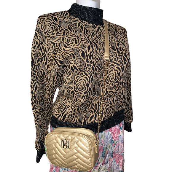 Badgley Mischka Vegan Leather NWT Gold Crossbody Camera Bag - Picture 5 of 15
